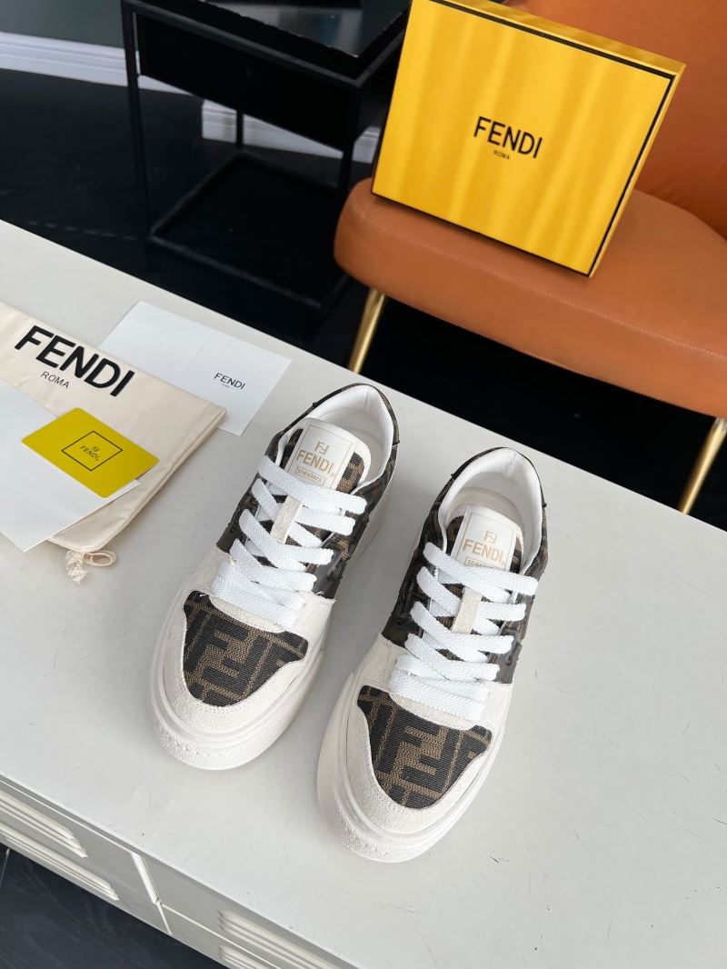 Fendi Low Shoes